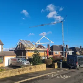 Lifting in 95kg roofing trusses